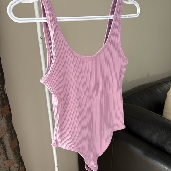 Wilfred Ribbed Bodysuit - Picture 2 of 5